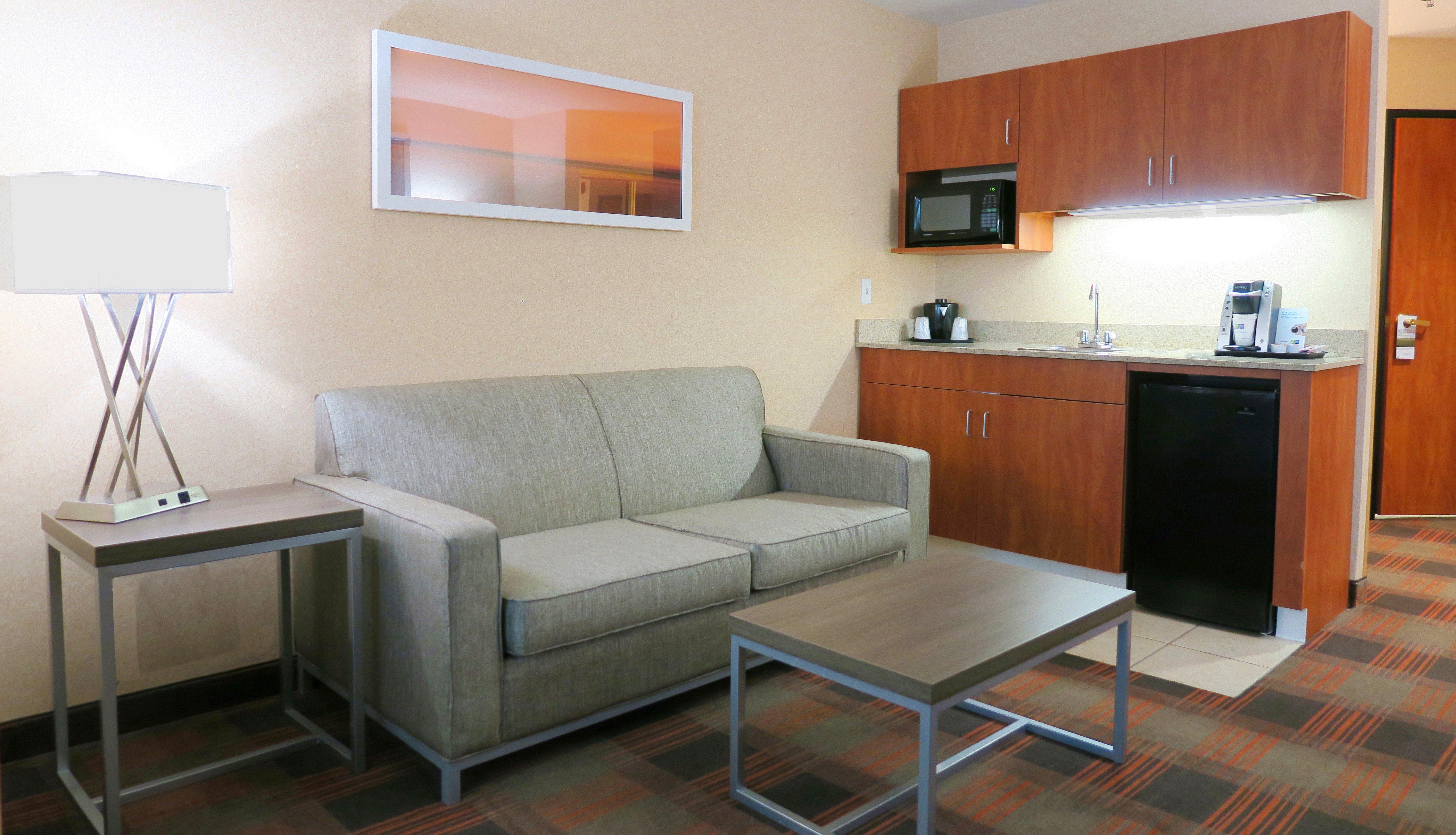 Holiday Inn Express & Suites Elk Grove Central - Hwy 99 By Ihg מראה חיצוני תמונה